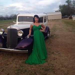 Sherri Hill Size 6 Dress